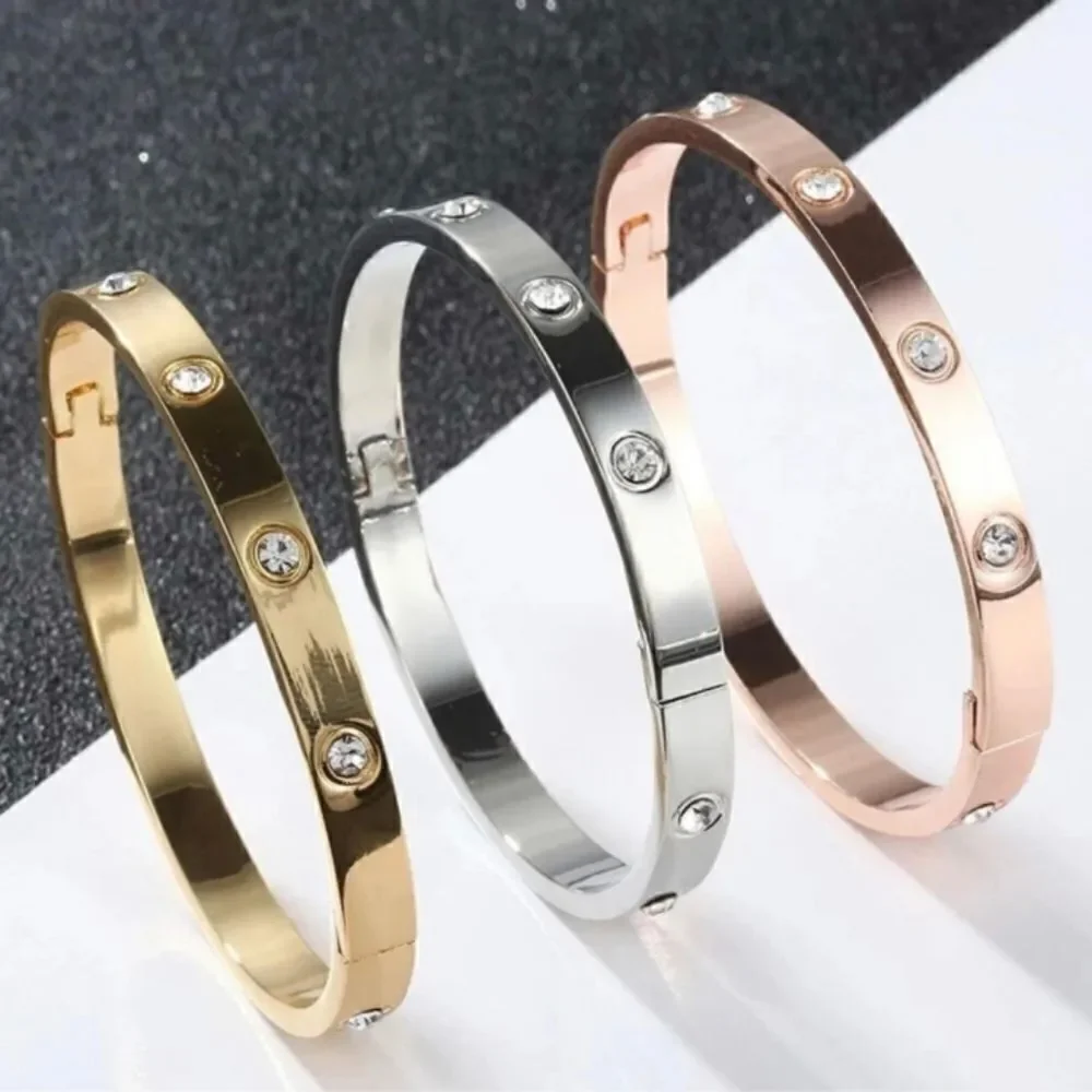 18K Gold Plated Diamond Drill Love Inspired Bracelet Bangle